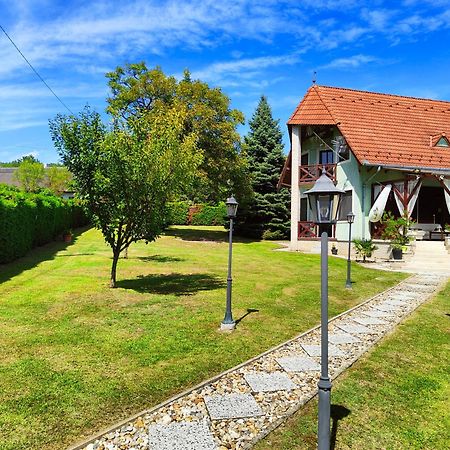 Balaton Garden Balatongyorok Exterior foto